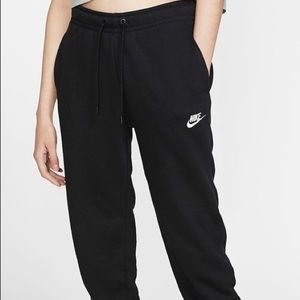 Nike brand Fleece sweatpants black joggers